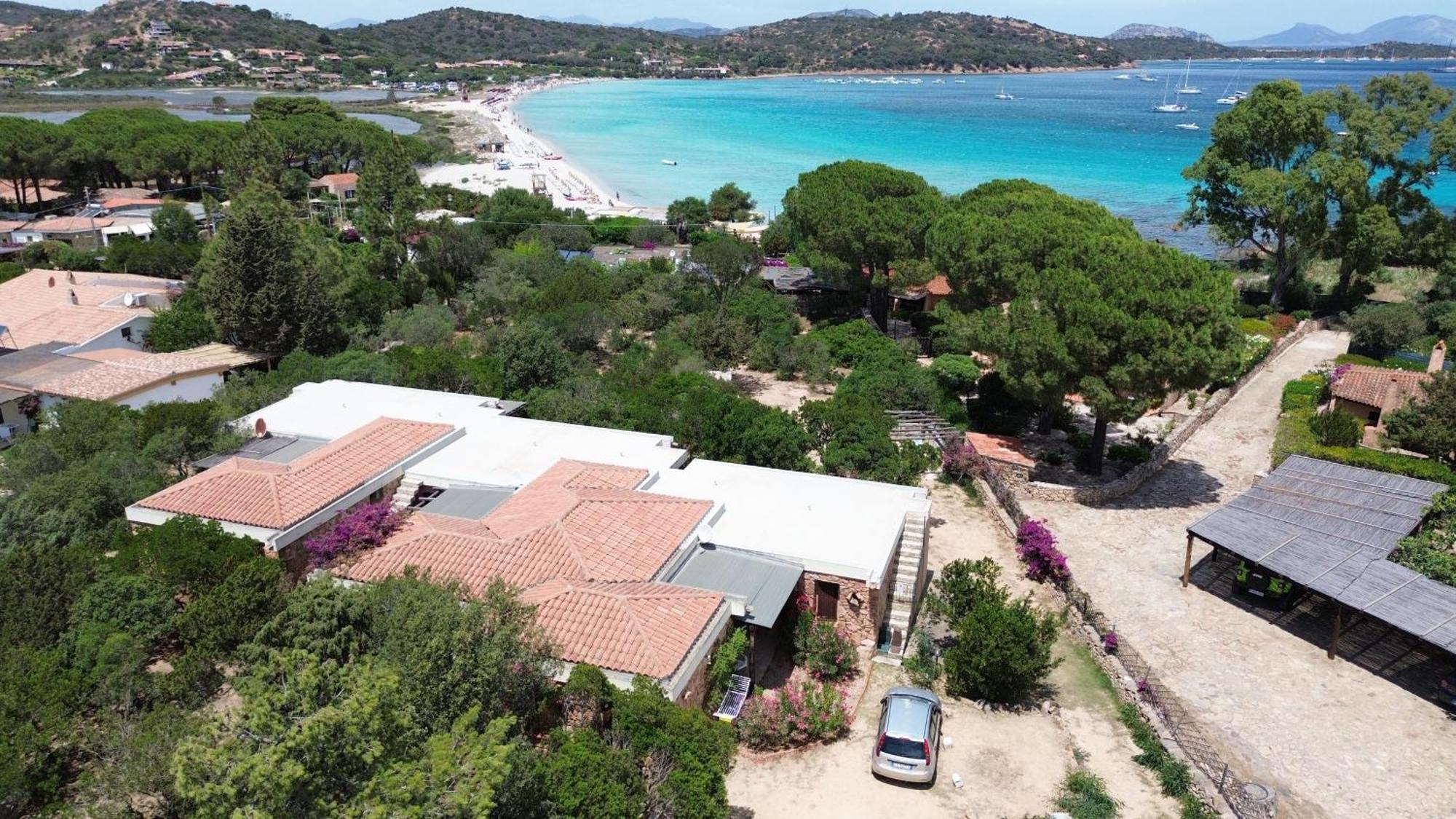 Corbezzolo Villa Порто Таверна Екстериор снимка