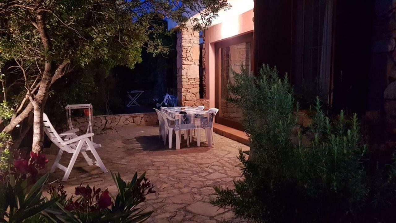 Corbezzolo Villa Порто Таверна Екстериор снимка