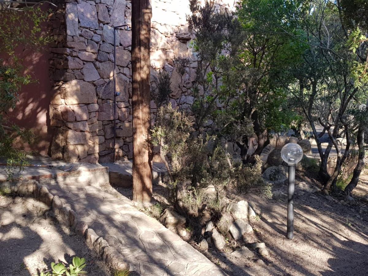 Corbezzolo Villa Порто Таверна Екстериор снимка