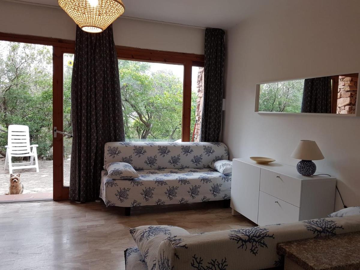 Corbezzolo Villa Порто Таверна Екстериор снимка