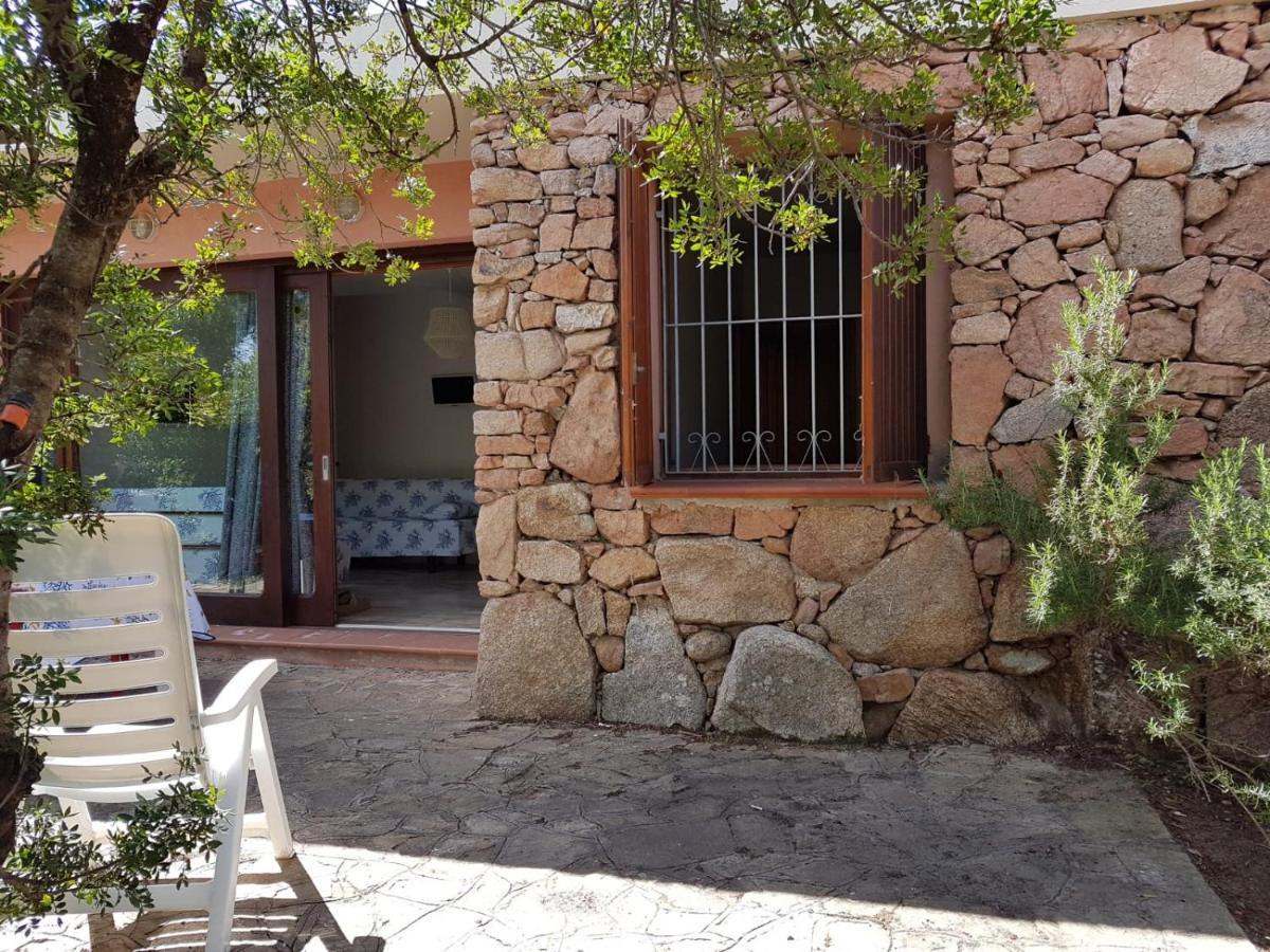 Corbezzolo Villa Порто Таверна Екстериор снимка